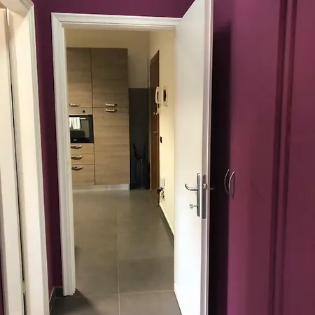 Lanico شقة *